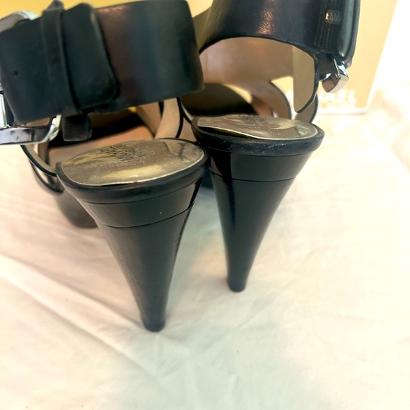 NWOT Michael Kors shoes - Picture 4 of 7